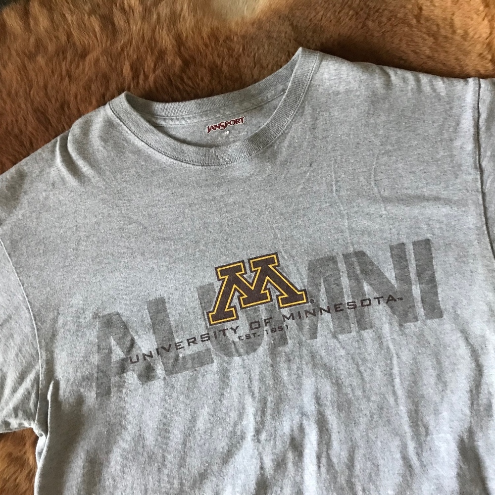 Mens University of Minnesota T-shirt